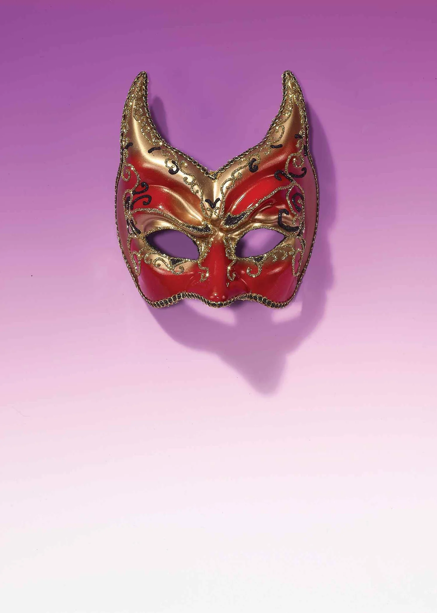 Mardi Gras Devil Eye Mask Gilded